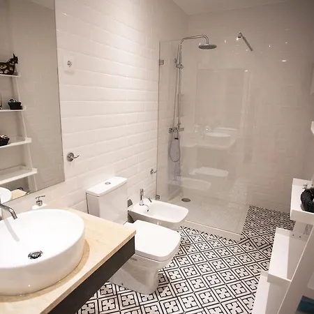 Entre O Carmo E A Trindade