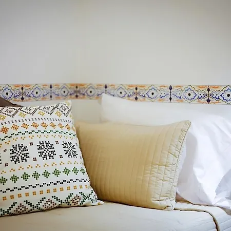 Entre O Carmo E A Trindade Lisbon