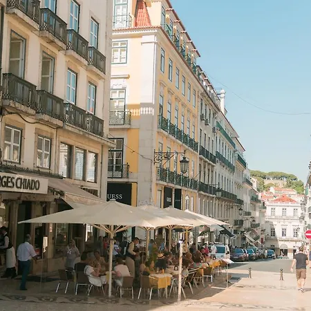 Entre O Carmo E A Trindade *