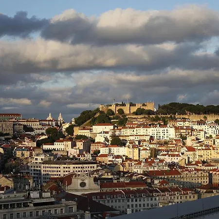Apartmán Entre O Carmo E A Trindade *