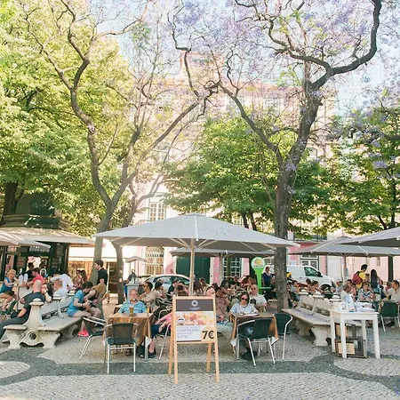 Apartmán Entre O Carmo E A Trindade Lisboa