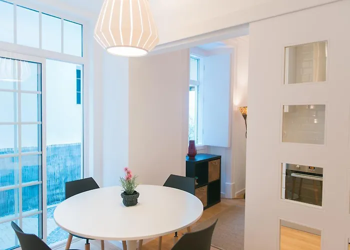 恩特雷里奥斯卡尔穆特林达德公寓 公寓 Lisboa